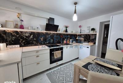 Casă cu 4 camere cu Teren 250 Mp în Central - 6