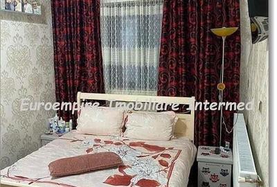 Vila de vanzare in Constanta-zona Poarta 6, 7 camere, 3 bai, 2 bucatarii - 2