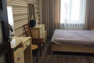 Apartament cu 3 camere de vanzare zona Drumul Sarii - 9