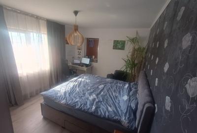 Apartament cu 3 camere semidecomandat în Florești - 6