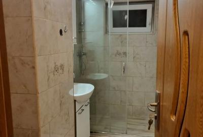 Inchiriez apartament 2 c - 3