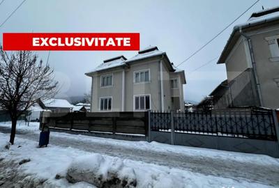 Casă cu 6 camere cu Teren 800 Mp în Central - 14