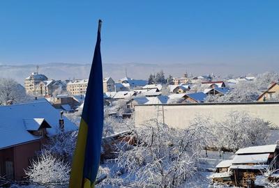 Apartament cu 3 camere decomandat în Central - 10