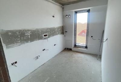 Apartament cu 2 camere decomandat în Palazu Mare - 7