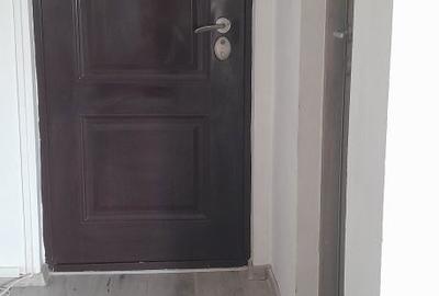 Garsonieră semidecomandată în Central - 1