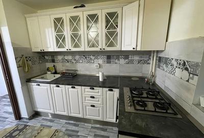 Apartament cu 2 camere decomandat în Teiul Doamnei - 13