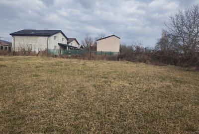 Teren de 1000 mp, în Exterior Vest - 3