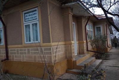 Casă cu 4 camere în Central - 8