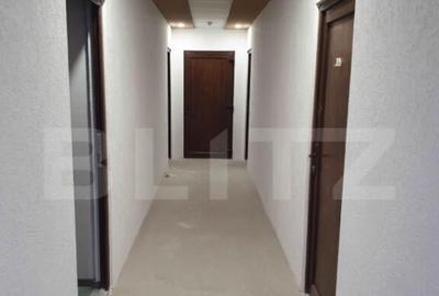 Cladire mixta: parter + 3 etaje + terasa | Bartolomeu, Br - 12