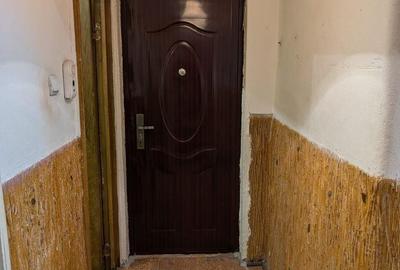 Apartament cu 3 camere decomandat în Tei - 15