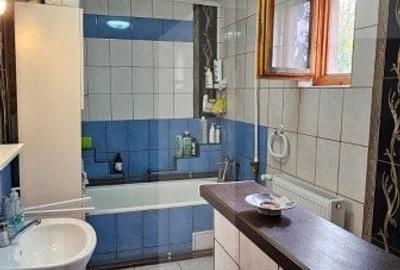 Casa de vanzare, cu 6 camere, 160 mp, zona Barcani - 11