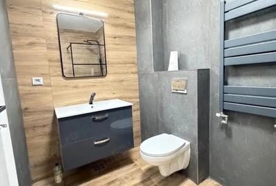 Apartament cu 3 camere semidecomandat în Florești - 1