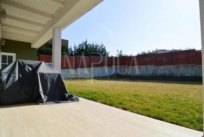 Casa 6 camere de vanzare in Salicea Casa 6 camere de vanzare in Salicea - 14