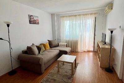 Apartament cu 2 camere decomandat în P-ța Muncii - 1