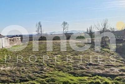 Teren de 1439 mp, în Central - 2