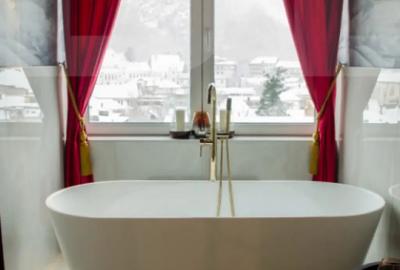 Apartament cu 3 camere decomandat în Central - 1