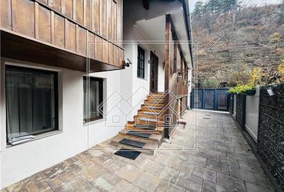 Casă individuală cu 5 camere cu Teren 309 Mp în Cisnădioara - 2