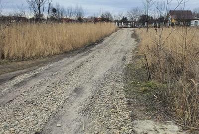 Teren de 1838 mp, în Spătaru - 3