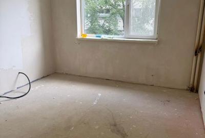 Apartament cu 4 camere decomandat în Gării - 2