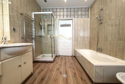 4 rooms ***203 SQM useful*** / 38 SQM terrace + garage / Primaverii - 25