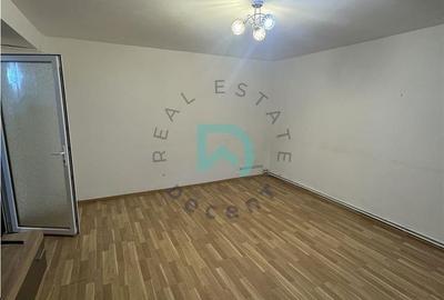 Apartament cu 2 camere decomandat în Florilor - 11