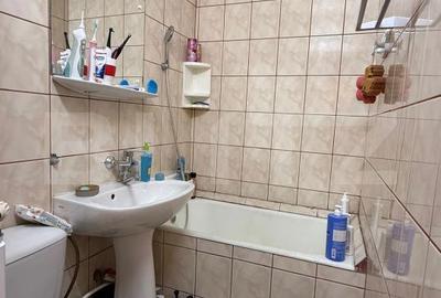 Apartament cu 3 camere, mobilat în Florilor - 7