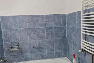 Apartament cu 3 camere semidecomandat în Boul Roșu - 1