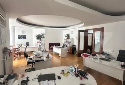 Apartament cu 4 camere, 137.36 mp, zona Primaverii - 2