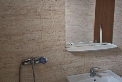 Apartament cu 3 camere decomandat în Peninsula - 4