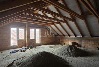 Casă individuală cu 4 camere cu Canalizare în Daneș - 4