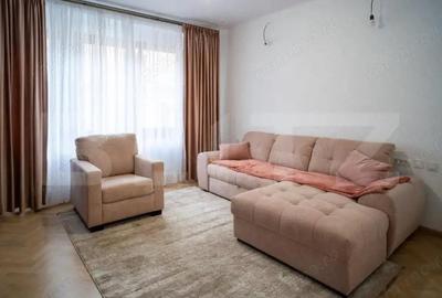 Apartament cu 2 camere de inchiriat, 61 mp, in Centrul Istoric, Brasov