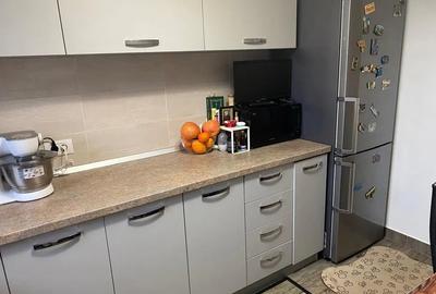 Apartament 2 cam DECOMANDAT 58 MP, et 2, TRACTORUL - 3