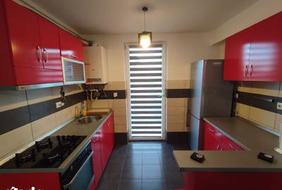 Apartament cu 3 camere semidecomandat în Becaș