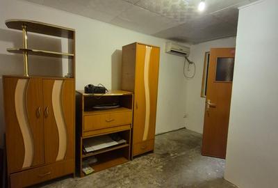 Titan garsoniera - 1