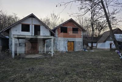 Teren de 79000 mp, în Central - 8