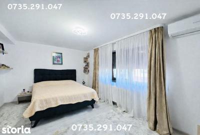 Casă cu 4 camere cu Teren 300 Mp în Central - 1