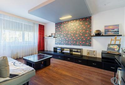 Apartament decomandat si luminos | Metrou 1 Decembrie - 1