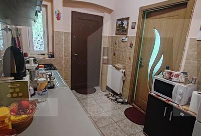 Apartament de vanzare, cu 2 camere, 55 mp, zona Sinaia - 6
