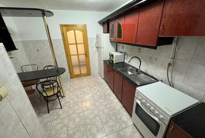 Apartament cu 3 camere semidecomandat în Boul Roșu - 3