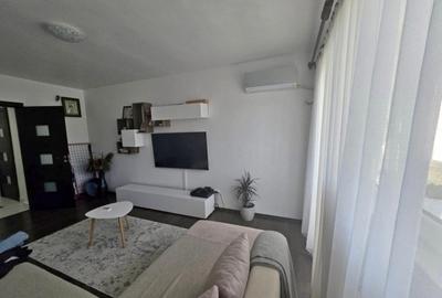 3 Camere Decomandat Renovat Mobilat zona Mircea cel Batran 3 Camere Decomandat Renovat Mobilat zona Mircea cel Batran - 2