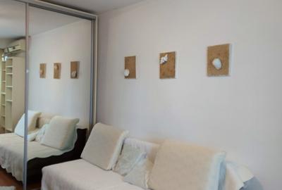 Panduri- garsoniera cocheta la cinci minute de metrou!! - 11