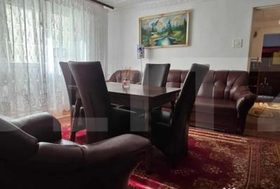 Apartament cu 3 camere semidecomandat, mobilat în Micro 4 - 4