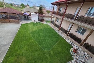 De vanzare Pensiune tip Guest House Vama Veche - Central - 3