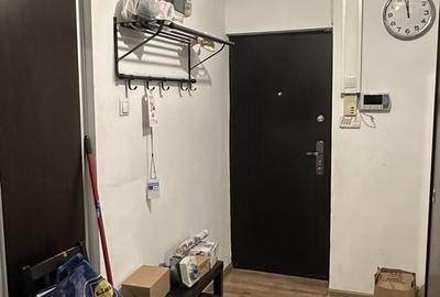 Apartament cu 2 camere semidecomandat în Crângași
