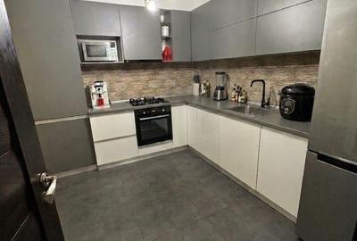 Apartament cu 3 camere decomandat în Odăile - 2