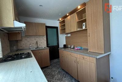 Casă cu 4 camere cu Teren 175 Mp în Ghiroda