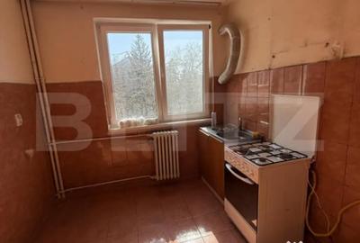 Apartament cu 3 camere semidecomandat în Central - 10