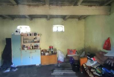 Teren de 1000 mp, în Pădureni - 10