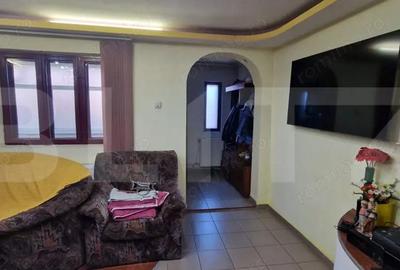 Casă cu 2 camere cu Teren 872 Mp în Romanești - 9