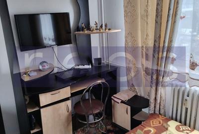 Apartament cu 3 camere semidecomandat în 23 August - 3
